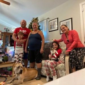 Meet your Posher, Kika